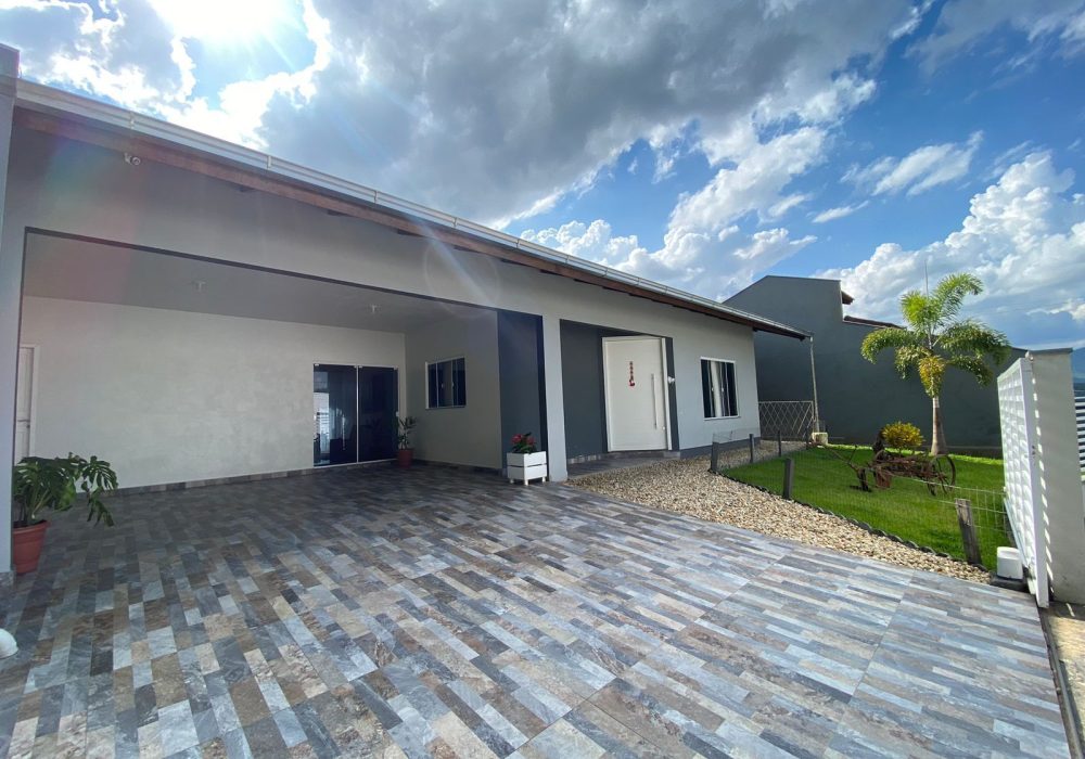 1f630bae-4aa8-4b40-89c3-f5eed684df8b